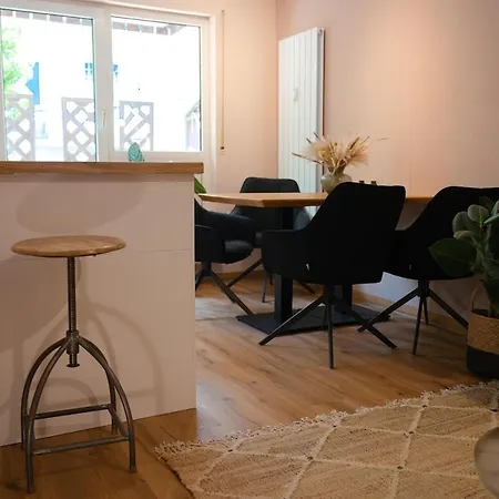 Apartamento Stadt-refugium Mit Terrasse